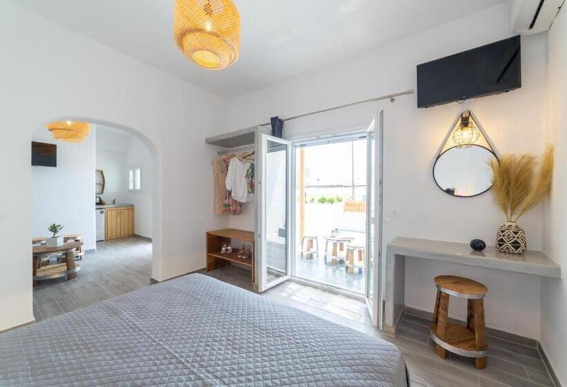 Pension Athiri Luxury Suites