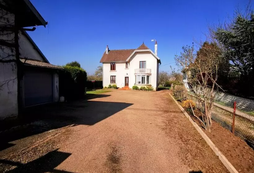 Majatalo Chez Sandrine