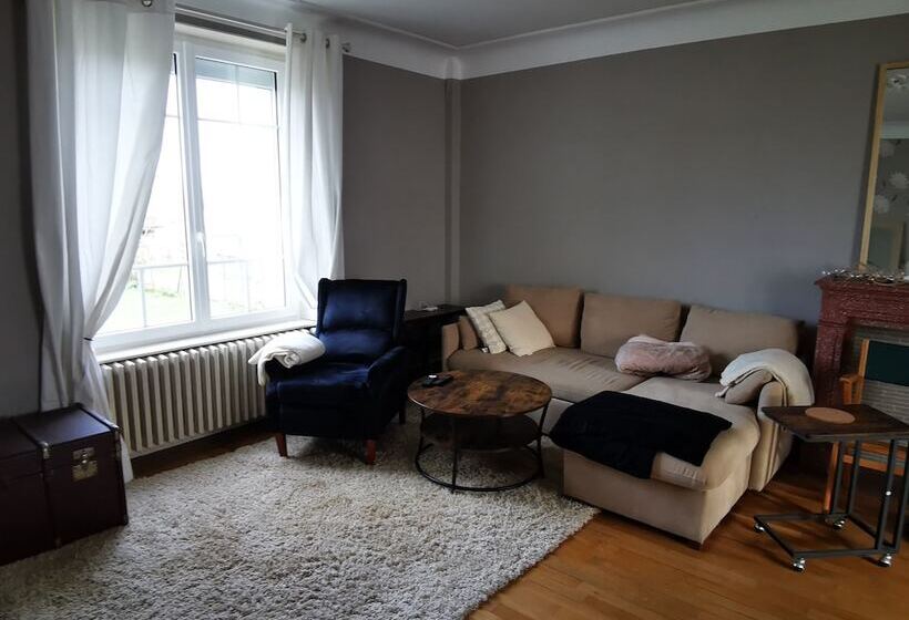 פנסיון Chez Sandrine