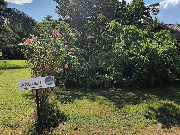 펜션 Le Cèdre Bleu