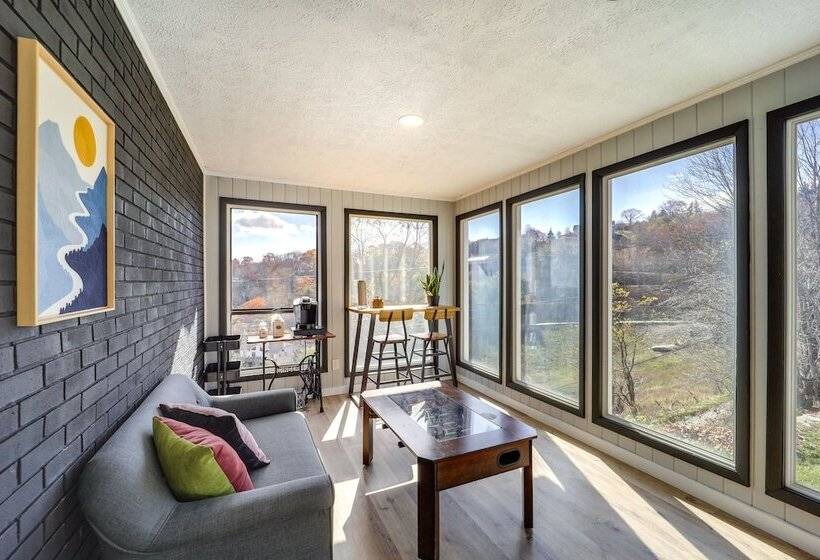 Pet Friendly Boone Home W/ Scenic Mountain Views!