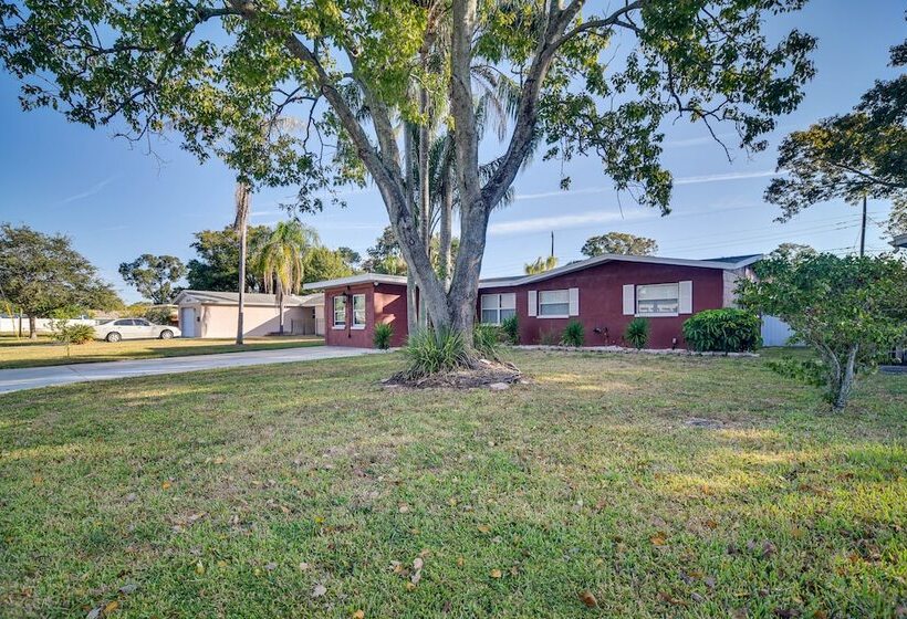 Pinellas Park Escape W/ Heated Pool!