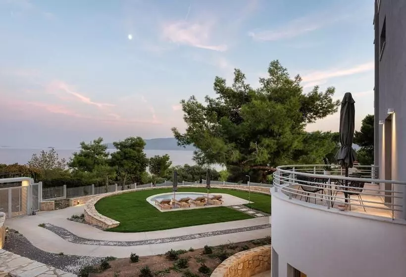 اقامتگاه Cavos Boutique Homes