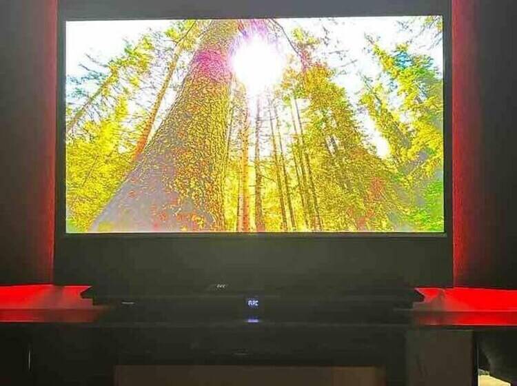 إقامة Remarkable 2 Bed House In Northolt