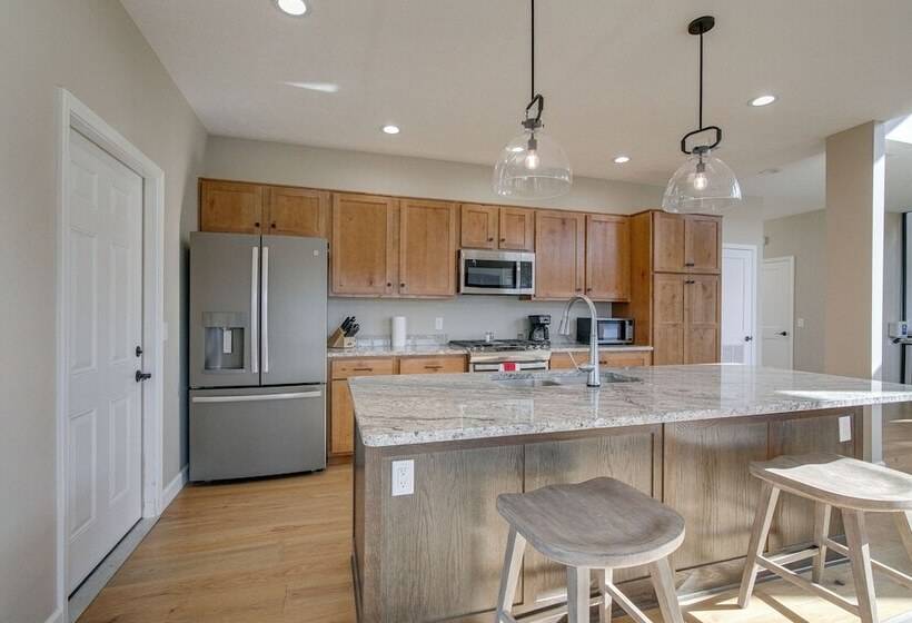 Riverfront Cotter Home: Close To Trout Fishing!