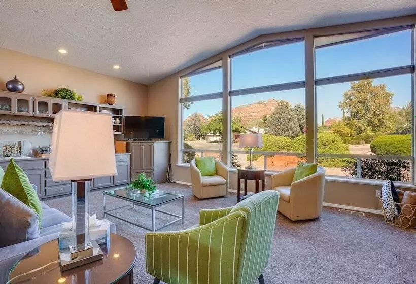 Luxury Sedona Retreat W/ Breathtaking Views