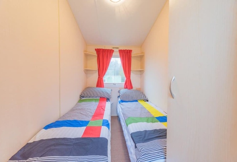 Newton Stewart Cabin Sleeps 6 Family Friendly