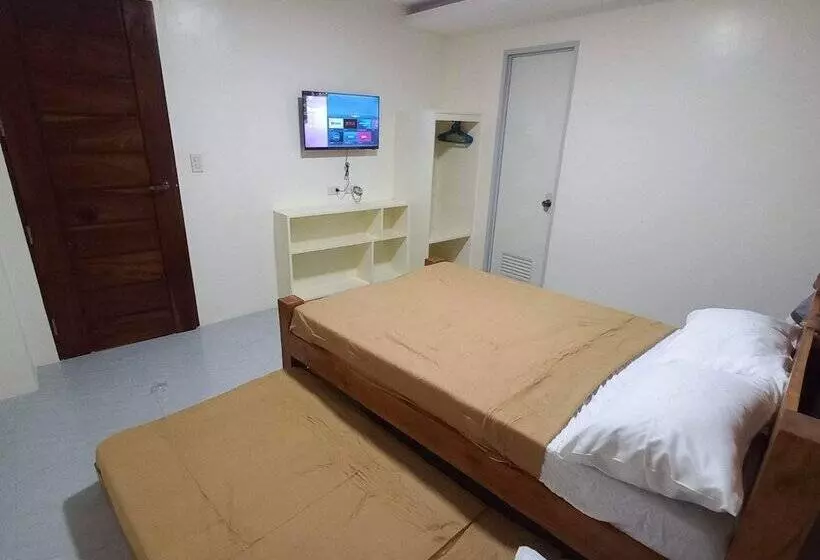 Visita Highland Inn