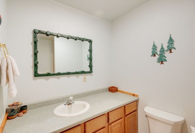 Yellowstone Lodge W/ Game Room & Panoramic Views