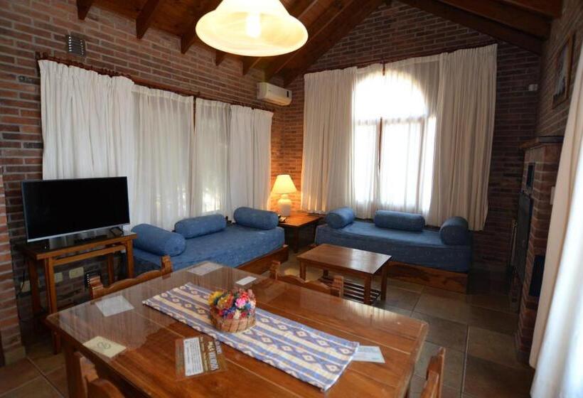 Aitue Apart Hotel & Spa