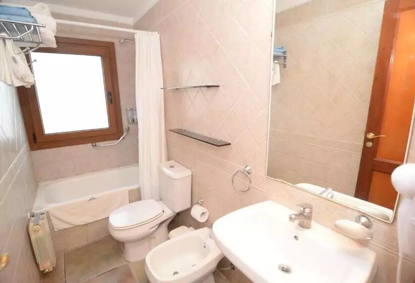 Aitue Apart Hotel & Spa