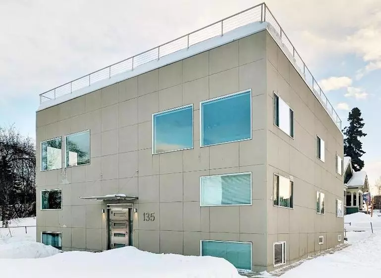 ユースホステル Snob Hollow Inn Downtown Anchorage