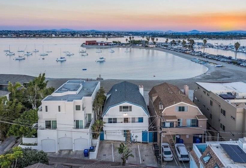 Bay View Iv By Avantstay Stylish Mission Beach Home On The Sand!