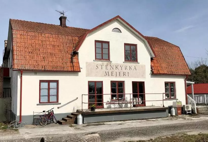 ベッドアンドブレックファースト Mejeriet Stenkyrka