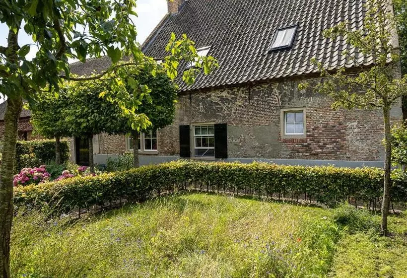 Den Eijngel Bed And Breakfast