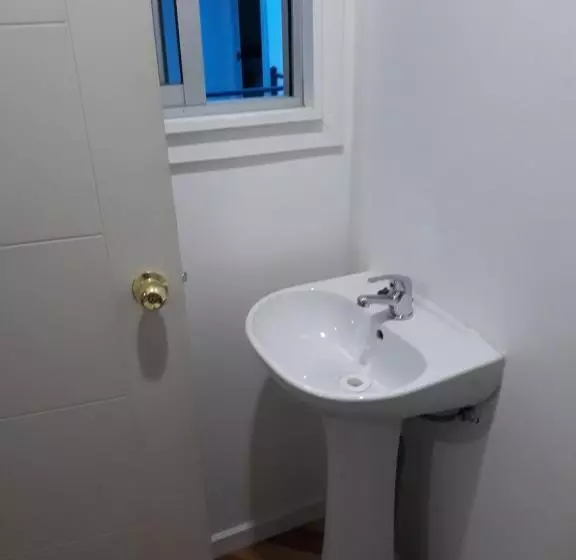 Hostal Alessandri