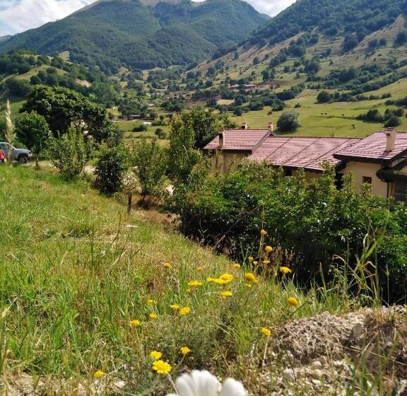 호텔 Agriturismo Podere Al Sole