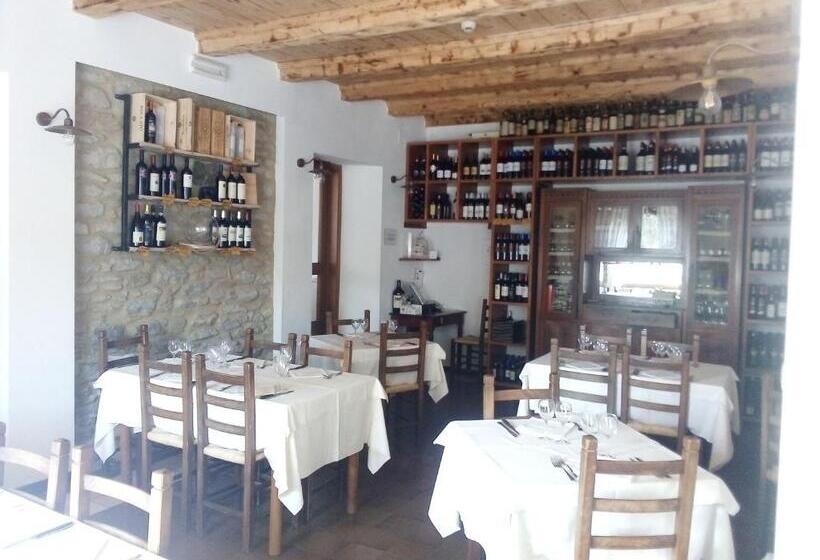 호텔 La Foresta Albergo Ristorante Pizzeria