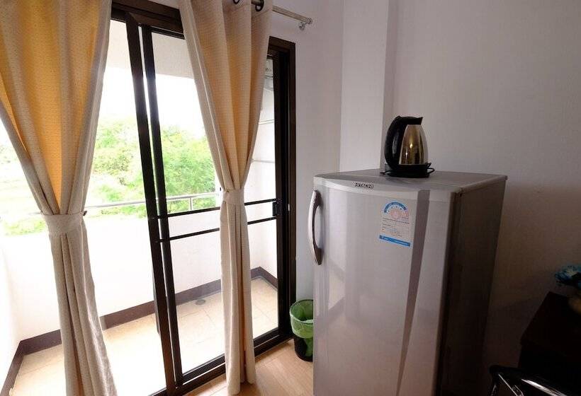 ホテル Tafah Residence