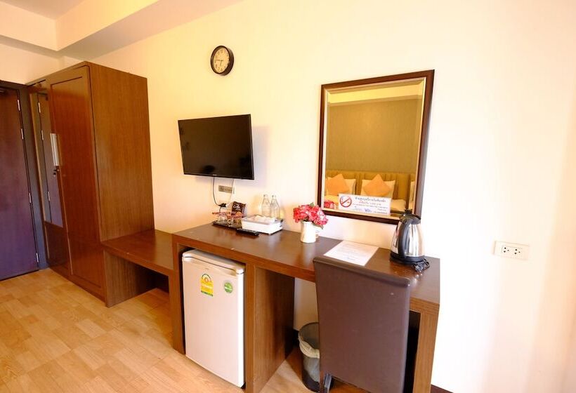 ホテル Tafah Residence