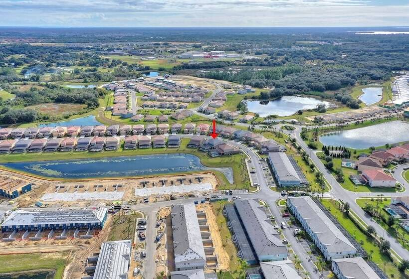 Lake View At Solterra 7 Bdrms, Sleeps 18