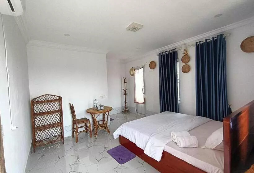 Majatalo El Ling Guesthouse