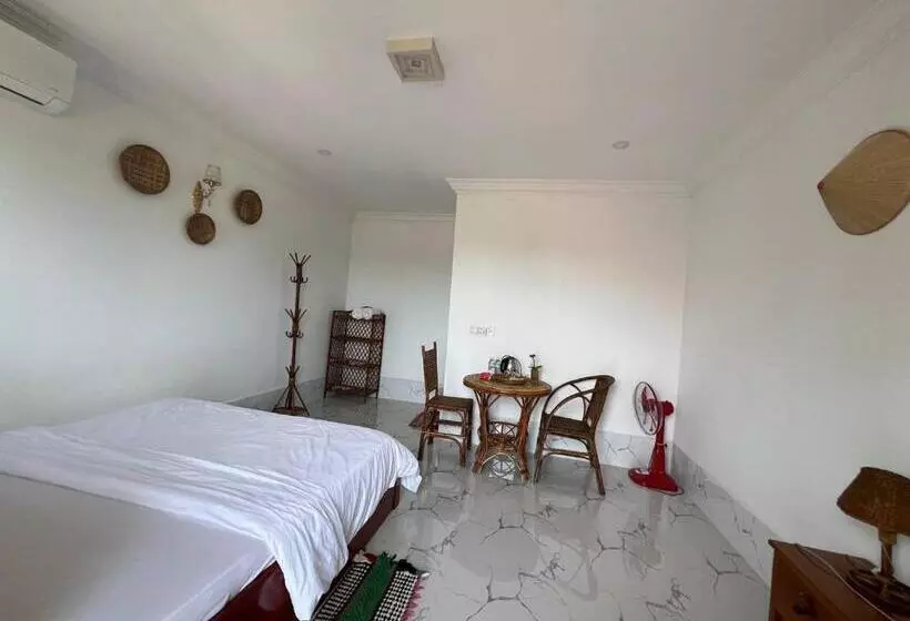 Majatalo El Ling Guesthouse