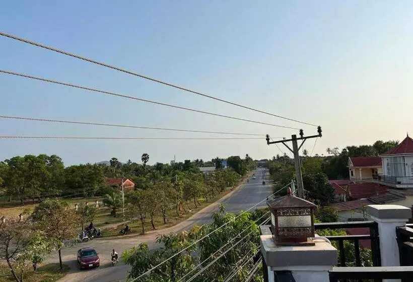 Majatalo El Ling Guesthouse