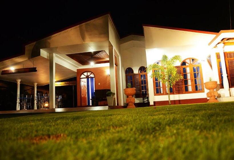 Pension Nil Vimana Villa