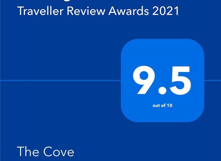 بنسيون The Cove