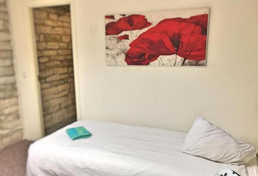 Süda Hostel Süda 7