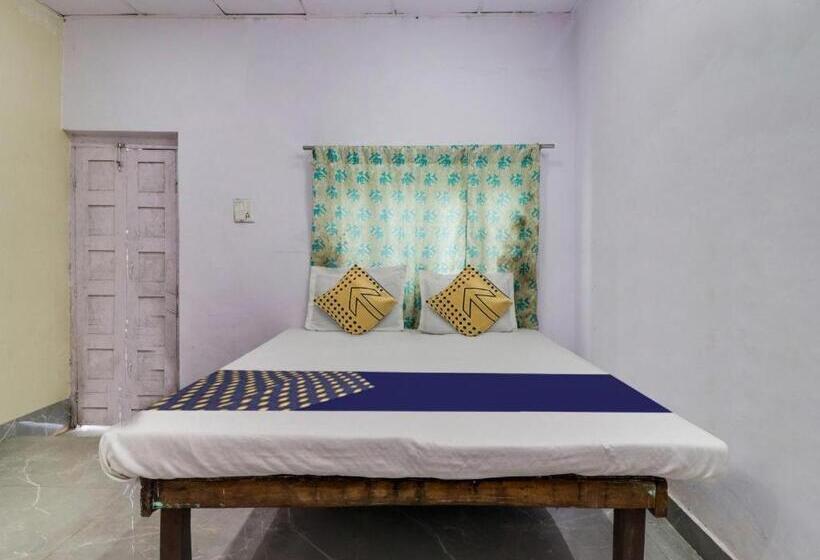 هتل Jaiswal Estate