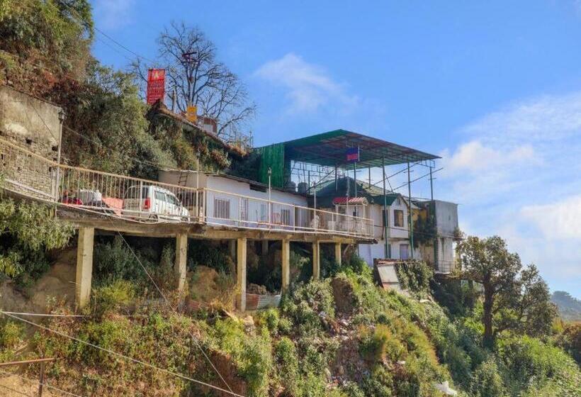 هتل Jaiswal Estate