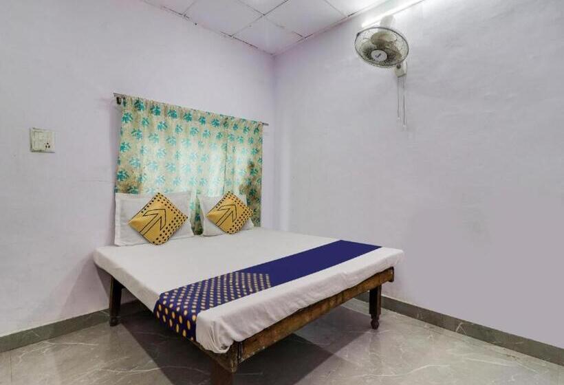 هتل Jaiswal Estate