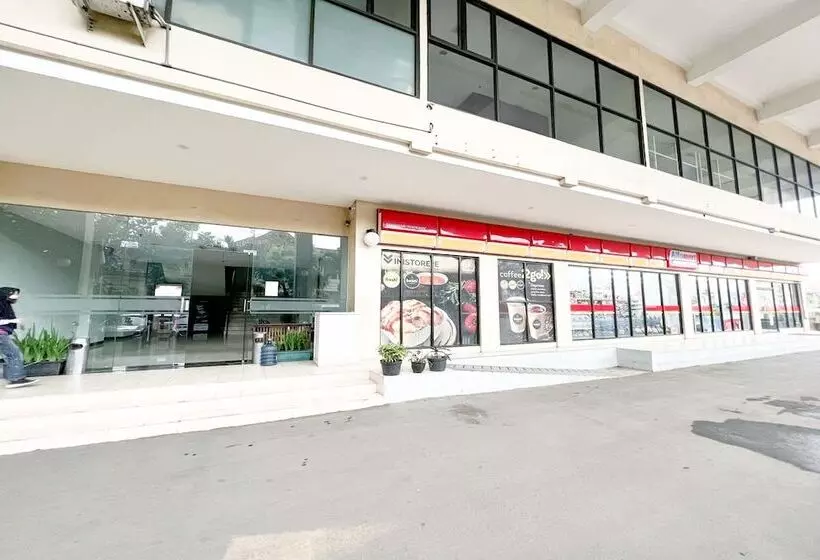 هتل Oyo 93586 Apartemen Tamansari Panoramic By Narel Ii