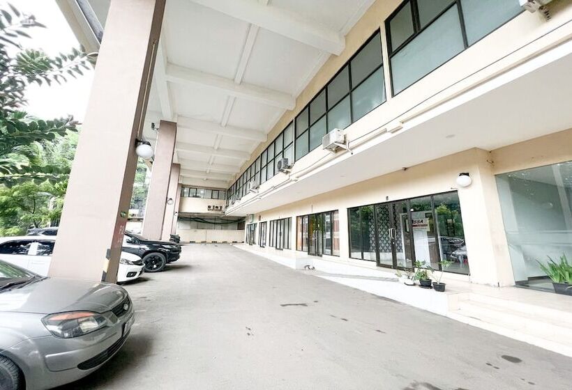 هتل Oyo 93586 Apartemen Tamansari Panoramic By Narel Ii