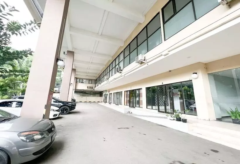 هتل Oyo 93586 Apartemen Tamansari Panoramic By Narel Ii