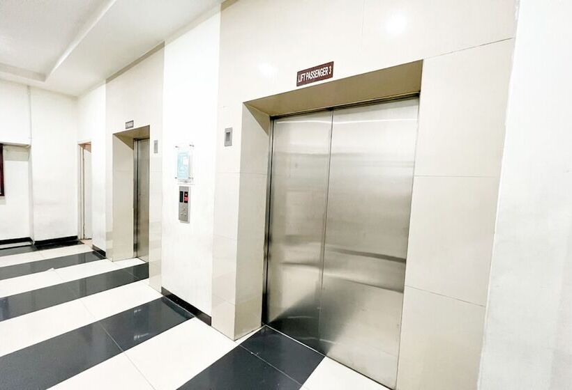 هتل Oyo 93586 Apartemen Tamansari Panoramic By Narel Ii