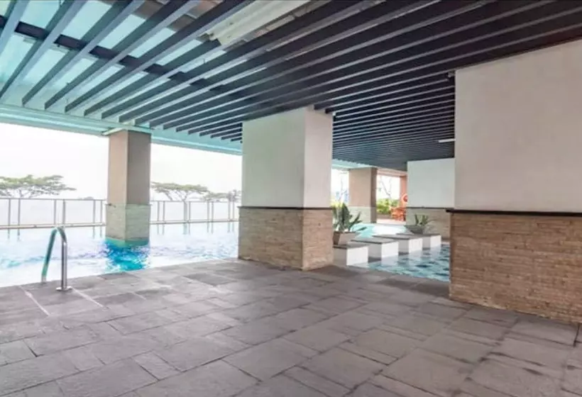 هتل Oyo 93586 Apartemen Tamansari Panoramic By Narel Ii