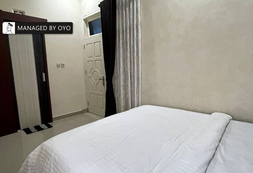 Szálloda Oyo 93669 Gandaria Guest House