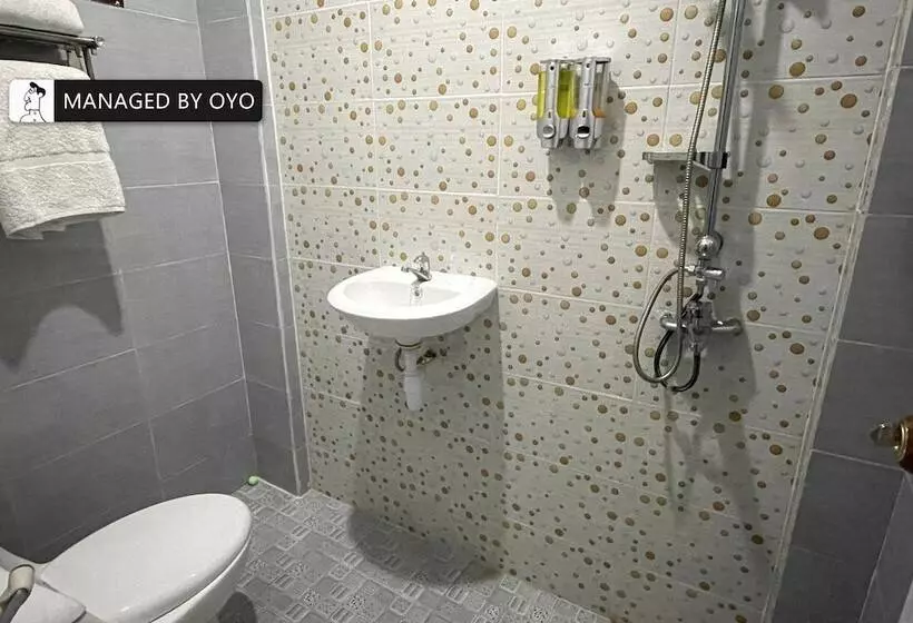 هتل Oyo 93669 Gandaria Guest House