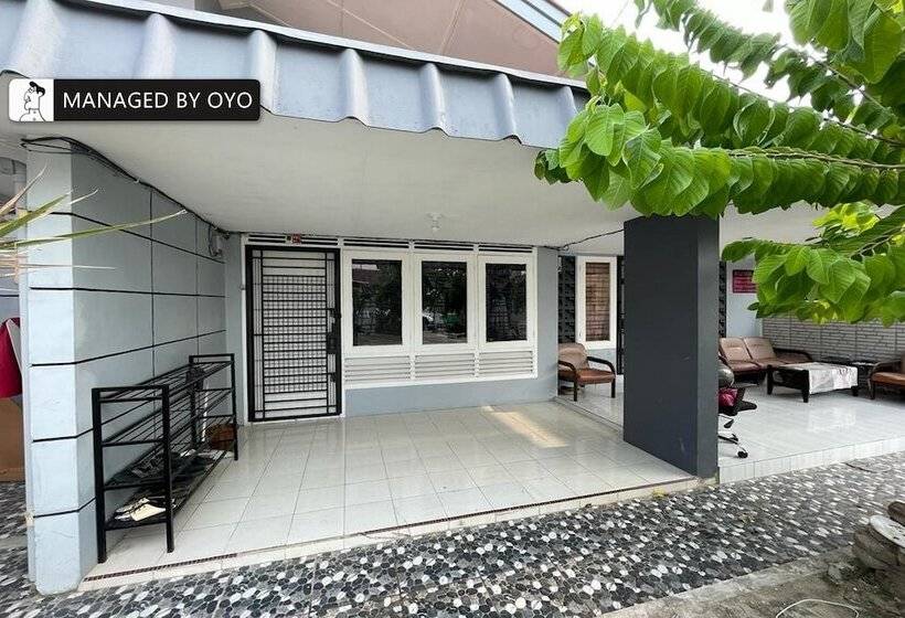 Szálloda Oyo 93669 Gandaria Guest House