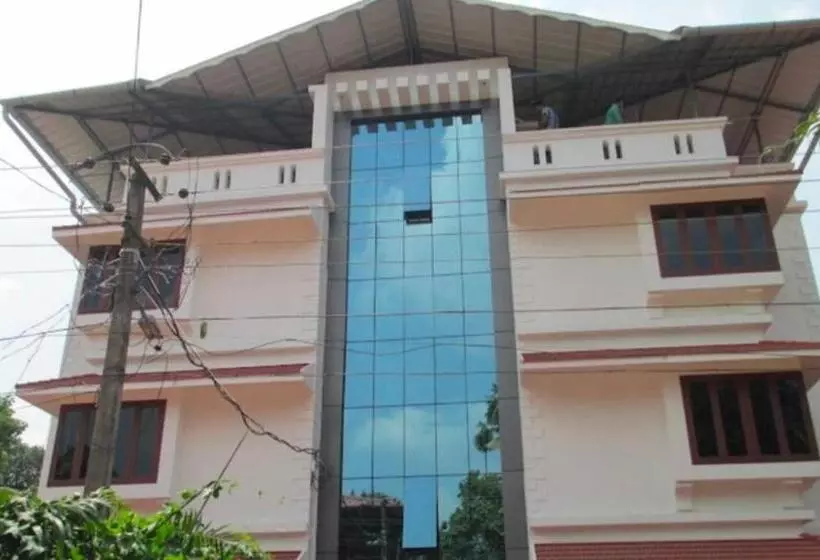 هتل Oyo Abriz Inn