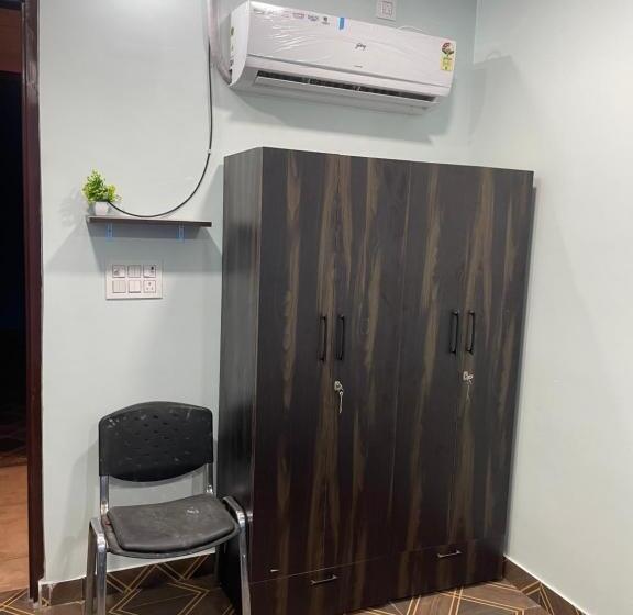 Hotel Shiv Shakti Guest House