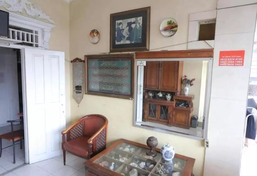 ホテル Spot On 93610 Syariah Homestay