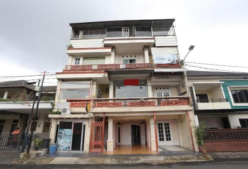 酒店 Spot On 93610 Syariah Homestay