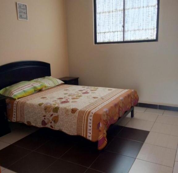 پانسیون Hospedaje, Independiente Aranjuez