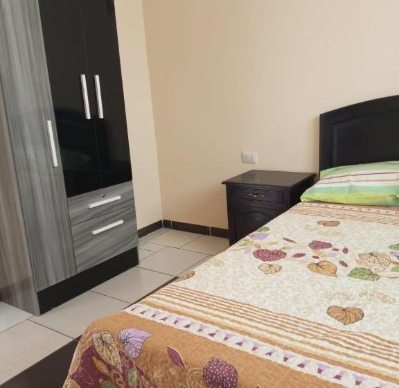 پانسیون Hospedaje, Independiente Aranjuez