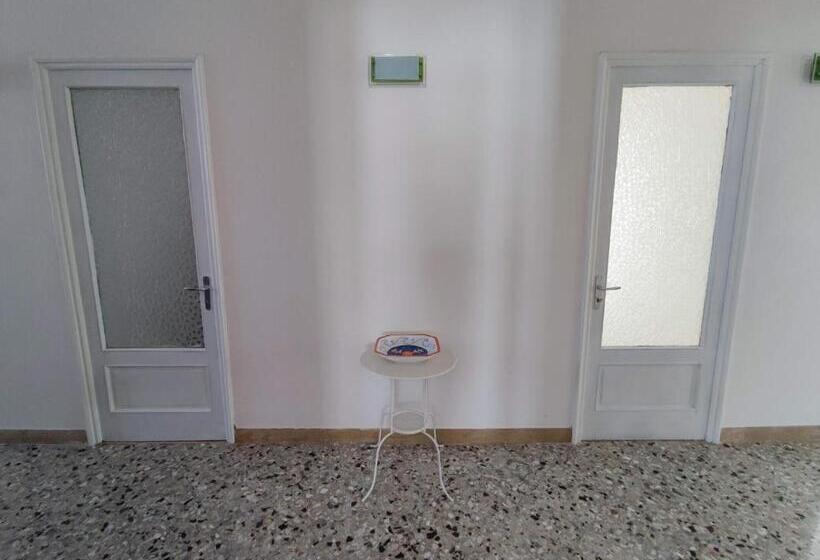 Pensjonat L Araucaria Bnb