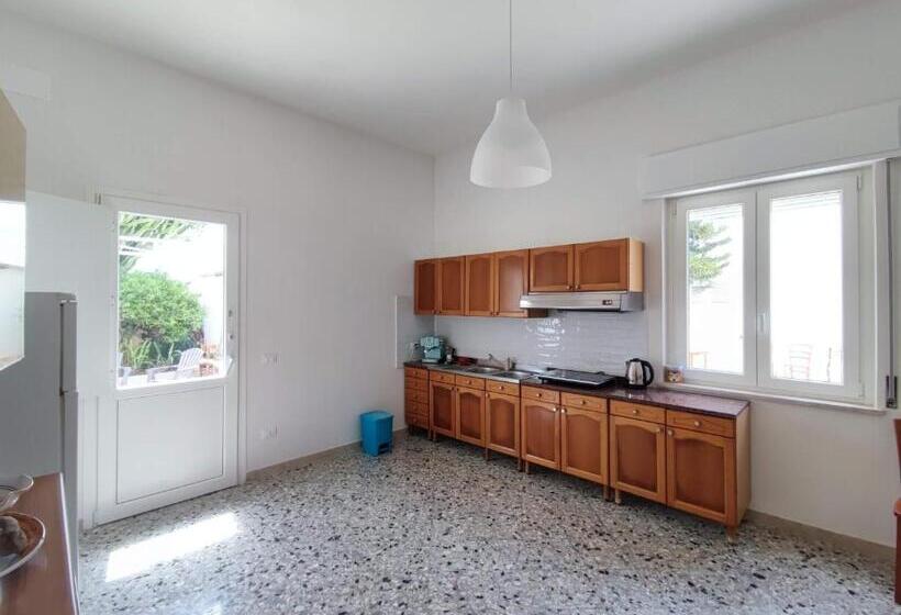 Pensjonat L Araucaria Bnb